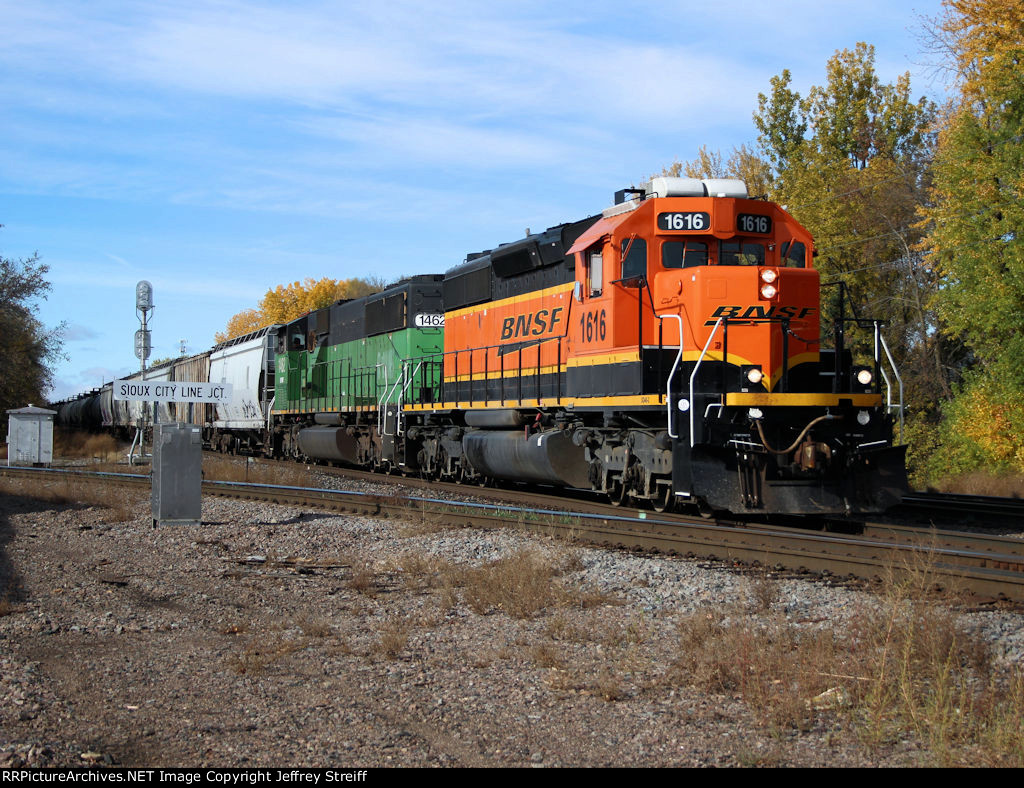 BNSF 1616